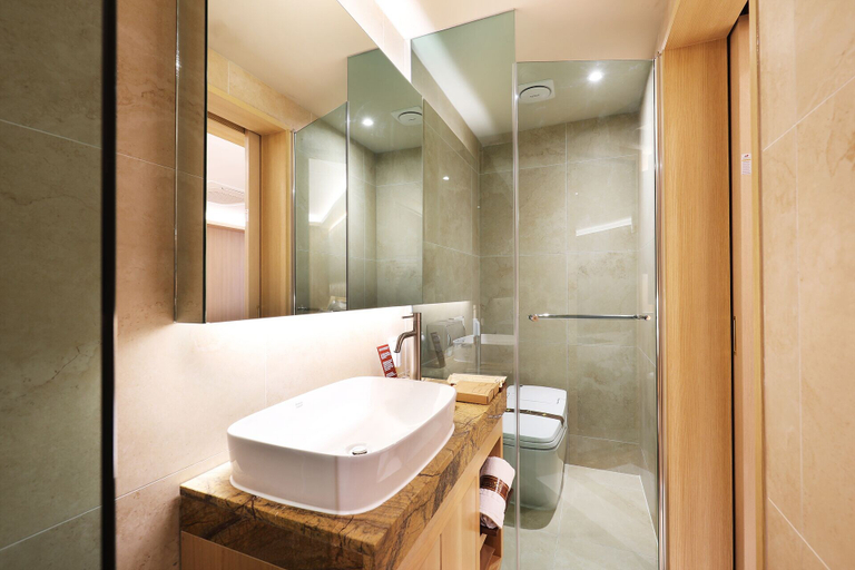Bathroom 4, Hotel SoL, Jeonju