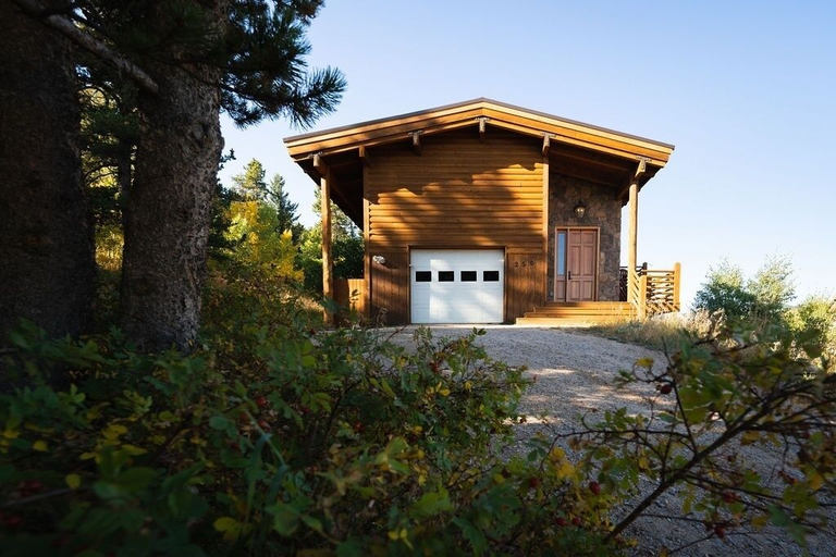 Exterior 3, Nederland Getaway 4 Bedroom Home by RedAwning, Boulder