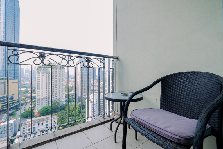 Exterior & Views 5, Modern Look and Comfy 3BR Apartment Bellagio Residence By Travelio, South Jakarta
