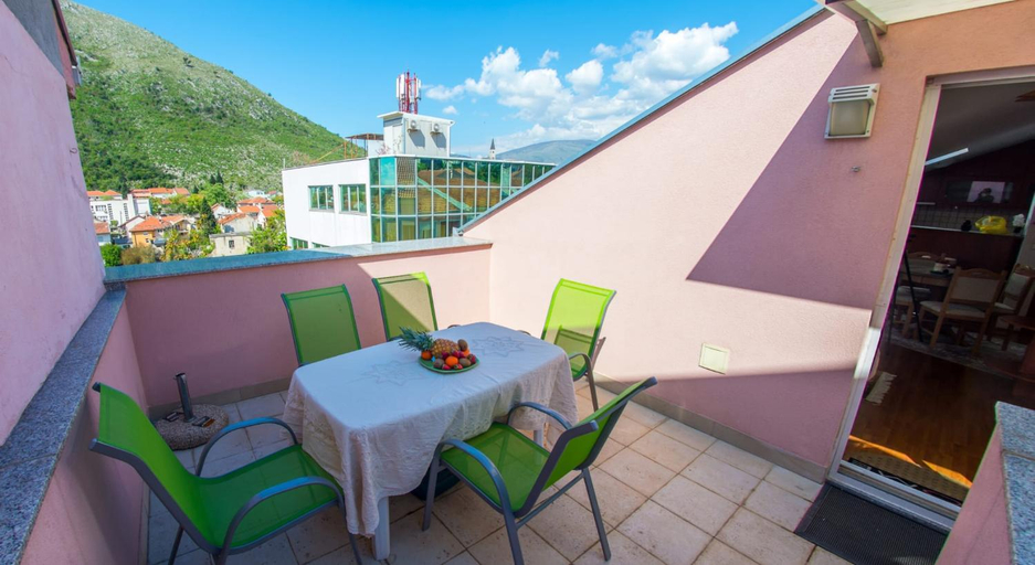 Others 2, Luka-Mostar Free Parking with eCharger, Herzegovina-Neretva
