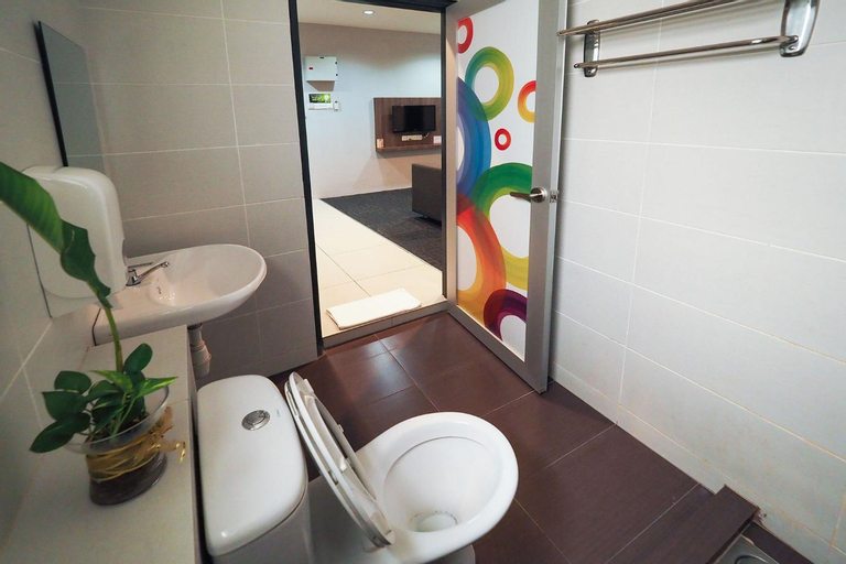 Bathroom 5