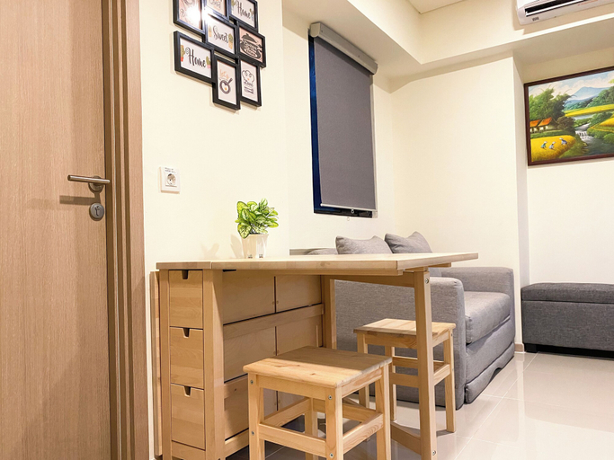 Others 4, Restful And Cozy Living 2Br Meikarta Apartment, Cikarang