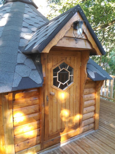 Others 2, CABANE DANS LES ARBRES, Sarthe