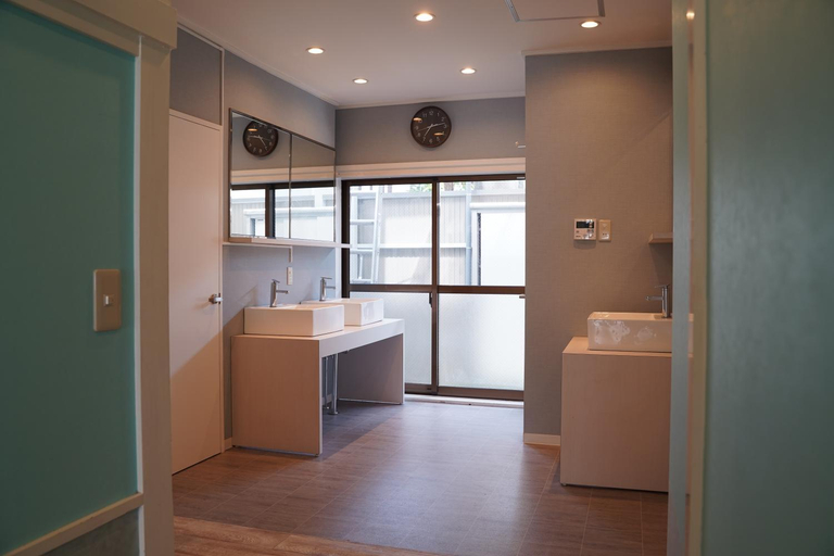 Bathroom 2, Usatsuno Osu, Nagoya
