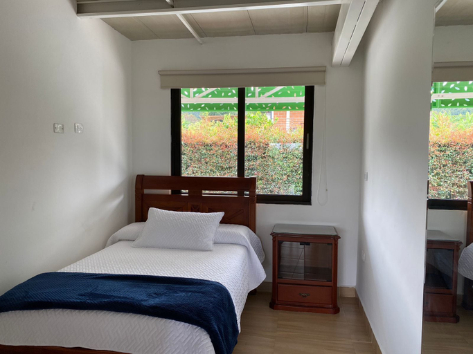 Bedroom 2, Finca Hotel 12 Palmas, Rionegro