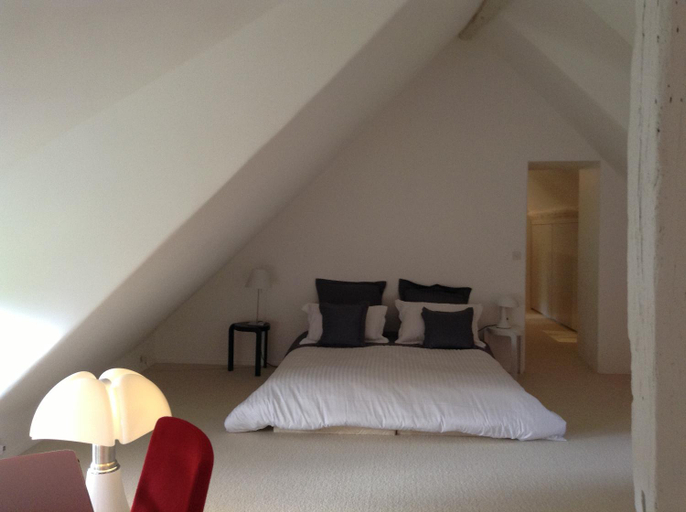Others 3, La Chaumiere - petit-dejeuner inclus a 15 min de Versailles, Yvelines