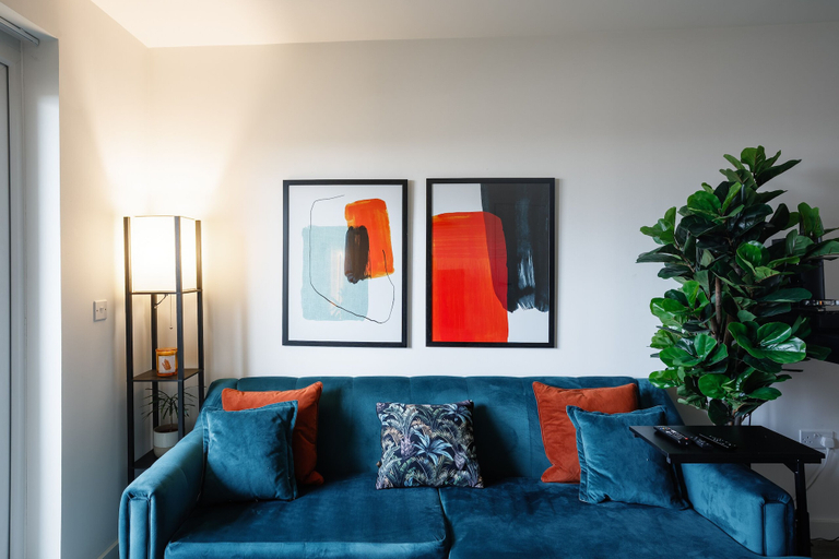 Others 5, Charming 1-bed Apartment in London, London