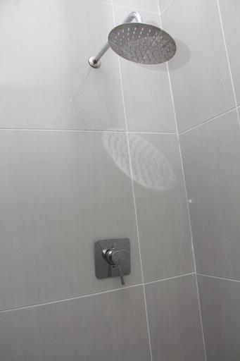 Bathroom 3, The White House Lodge, City of Cape Town