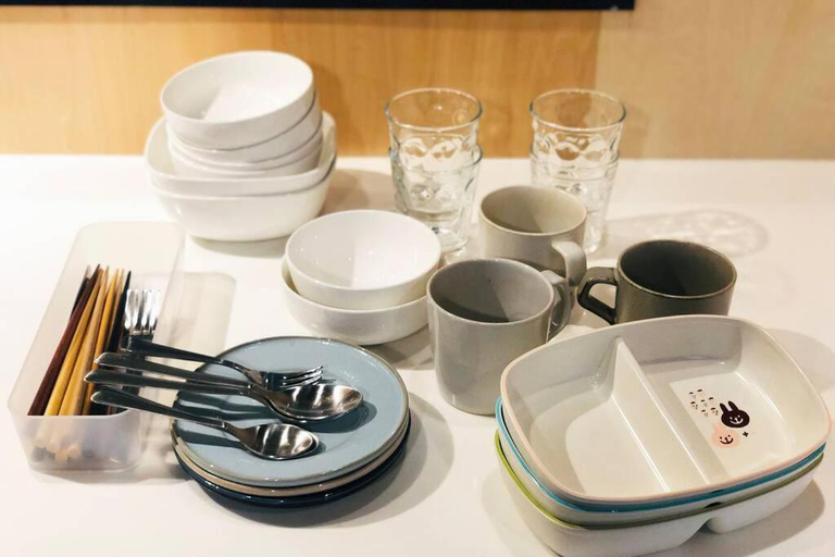 Others 5, May Guest House, Ōta