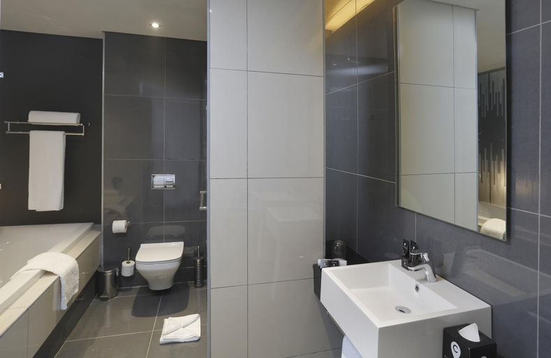 Bathroom 5, The Capital Menlyn Maine, City of Tshwane