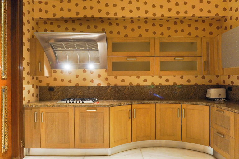 Dining Room 2