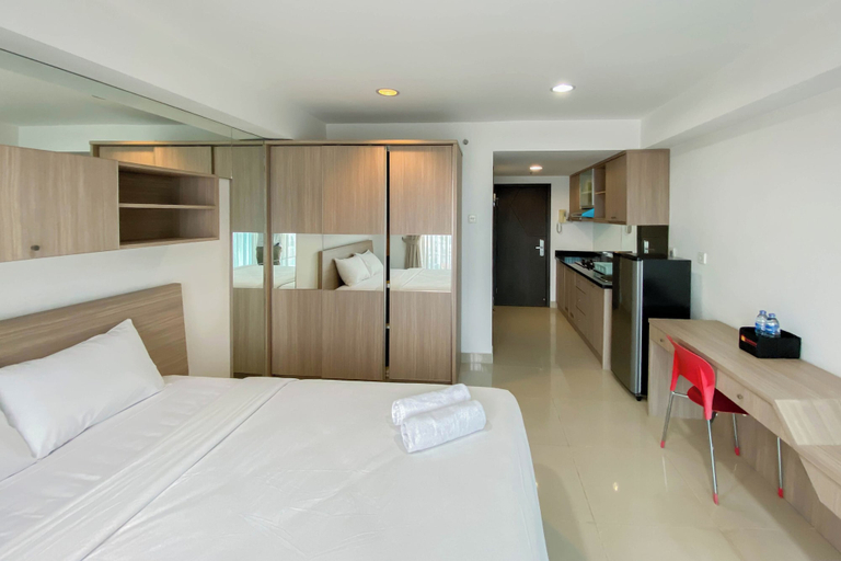 Bedroom 3, Homey And Nice Studio Tamansari The Hive Apartment, East Jakarta