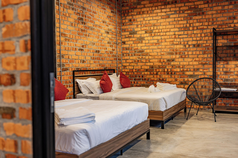 Bedroom 16