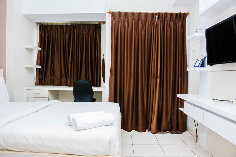 Bedroom 1, Strategic And Comfy Studio Apartment At Margonda Residence 5, Depok