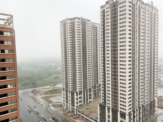 Exterior & Views 2, Restful And Cozy Living 2Br Meikarta Apartment, Cikarang