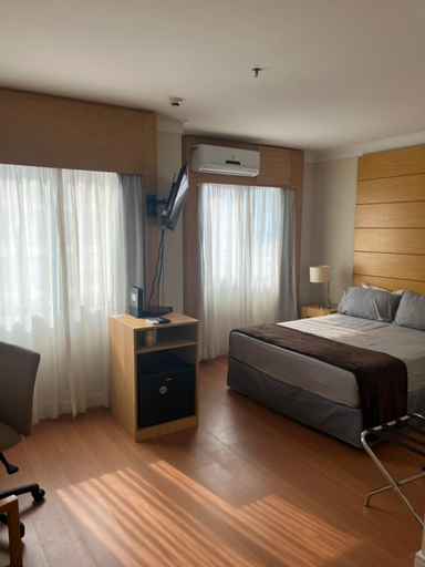Bedroom 3, Hotel E suites em frente ao Aeroporto com ar e piscina 1714, São Paulo