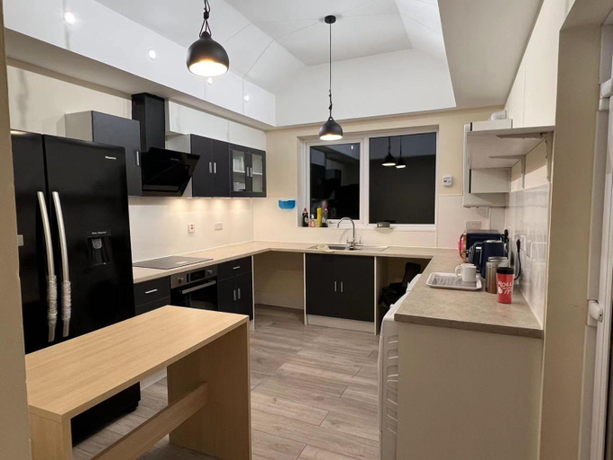 Others 3, Welsh Homestay, Pembrokeshire