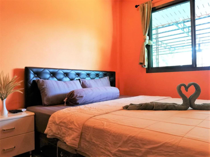 Bedroom 2, Phurafa Resort, Takua Thung