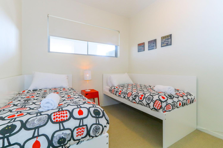 Bedroom 2, Drift South Apartments by Kingscliff Accommodation, Tweed - Tweed-Heads