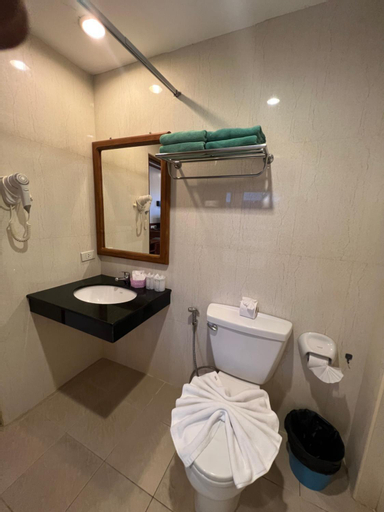 Bathroom 1
