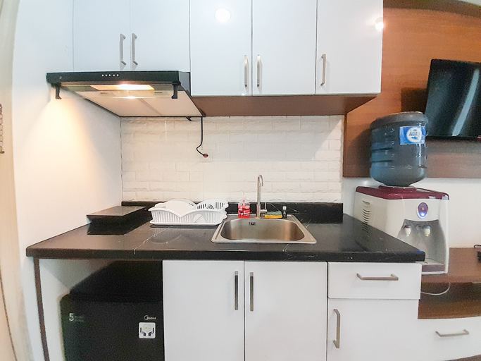 Others 4, Comfy and Tranquil Studio Taman Melati Sinduadi Apartment By Travelio, Sleman