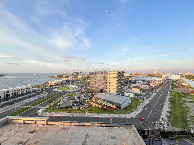Exterior & Views, Best Deal Studio Room At Delft Ciputra Makassar Apartment, Makassar
