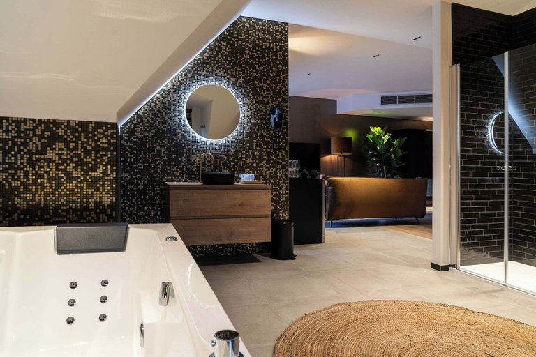 Bathroom 4, Hotel de Boskar Houthalen, Limburg