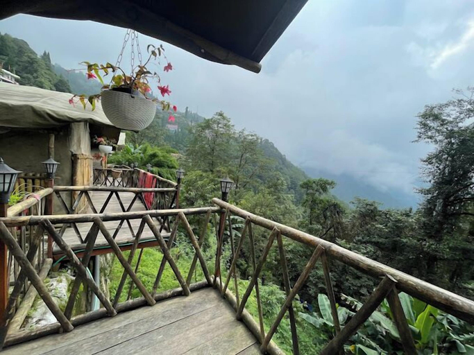 Others 3, Deoja Forest Stay, Darjiling