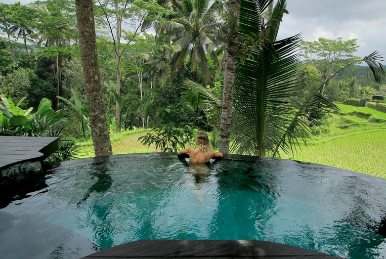 Swimming Pool 14