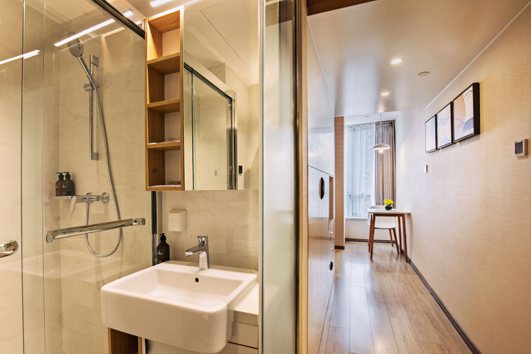 Bathroom 5, LiveFortuna Hotel, Beijing