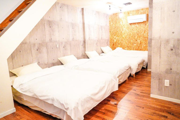 Bedroom 3, ONE Hostel Himeji, Himeji