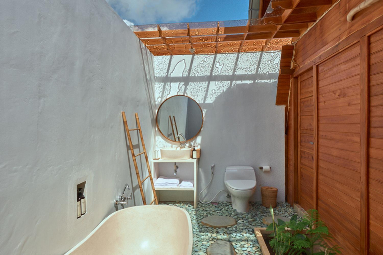Bathroom 8