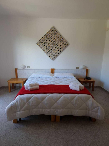 Bedroom 3, Hotel Mistral, Sassari
