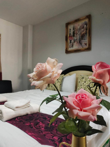 Bedroom 1, The Rich Room Accommodation Nakhon Ratchasima Near Central, Muang Nakhon Ratchasima