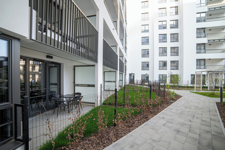 Exterior & Views 2, RentPlanet - Apartament przy Stoczni, Gdańsk City