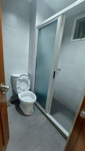 Bathroom 6