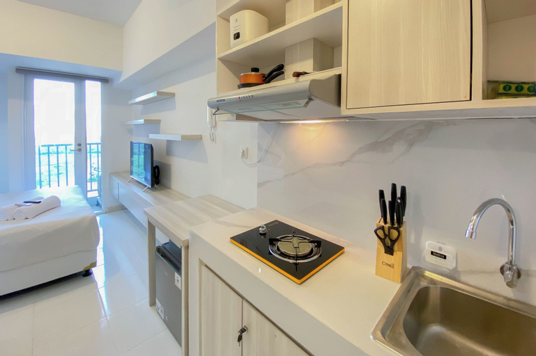Dining Room 9