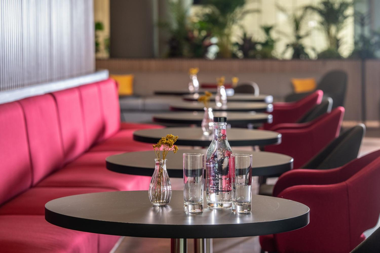 Food & Drinks 3, Flow Hotel & Conference, Dabasi