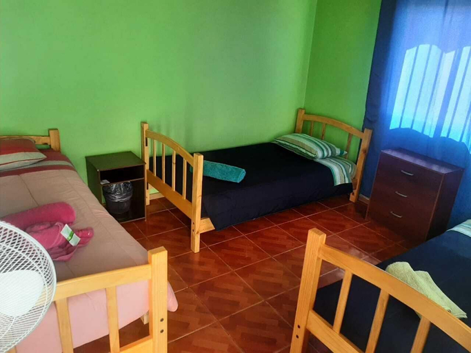 Bedroom 4, Hostal Sairi, El Loa