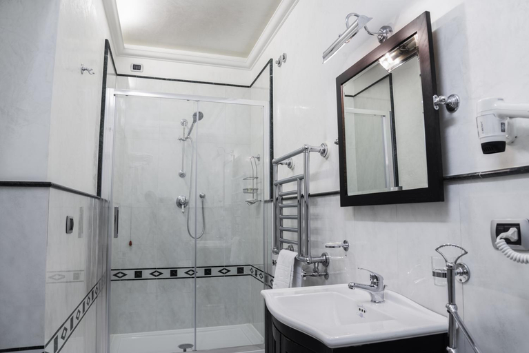 Bathroom 4, B&B Il Salotto Di Firenze, Florence