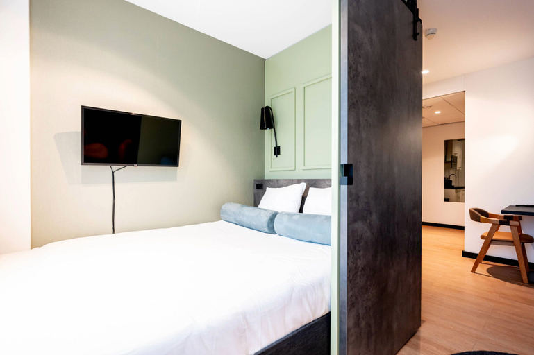 Bedroom 3, Cityden Zuidas, Amstelveen