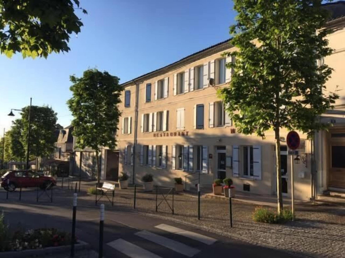 Exterior & Views 2, La Boule d'Or, Charente