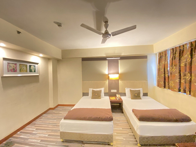 Bedroom 3, Astoria Hotel, Kolkata