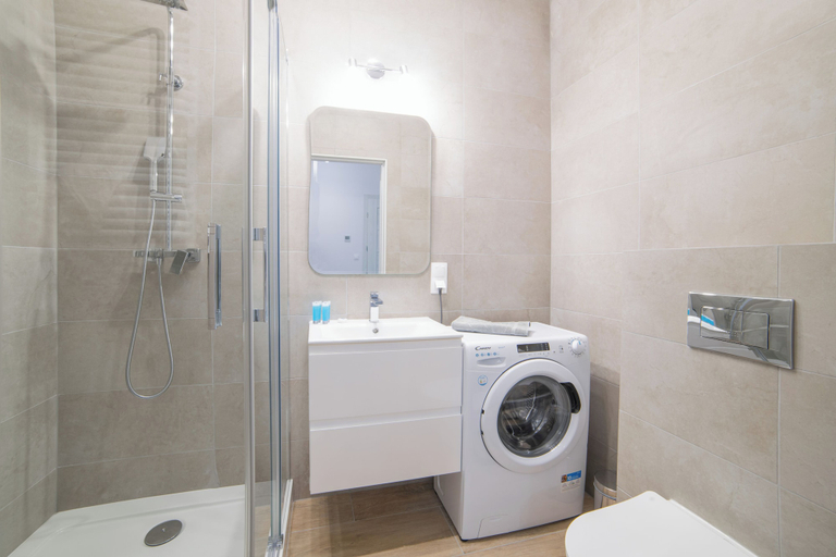 Bathroom 4, RentPlanet - Apartament przy Stoczni, Gdańsk City