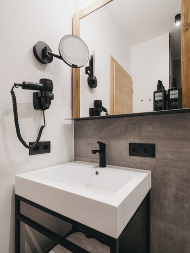 Bathroom 5, VAYA Seefeld, Innsbruck Land