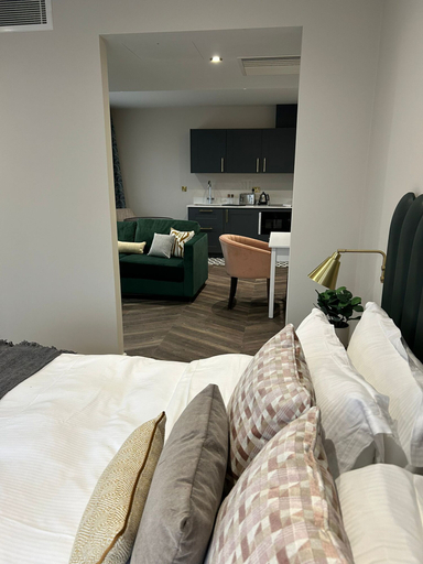 Bedroom 3, The Hillbrook Hotel - Sherborne, Dorset