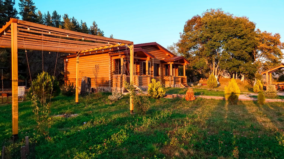 Others 2, Kingswood Cabins Borjomi, Borjomi