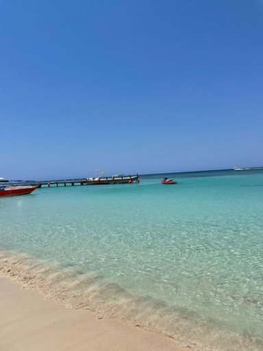 Others 5, B. Apart Hotel, Roatán