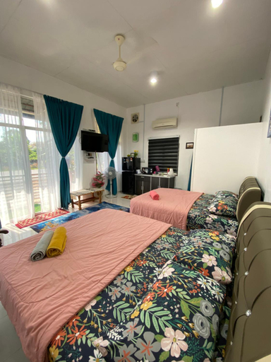 Bedroom 2, Heaven republic Studio, Perlis