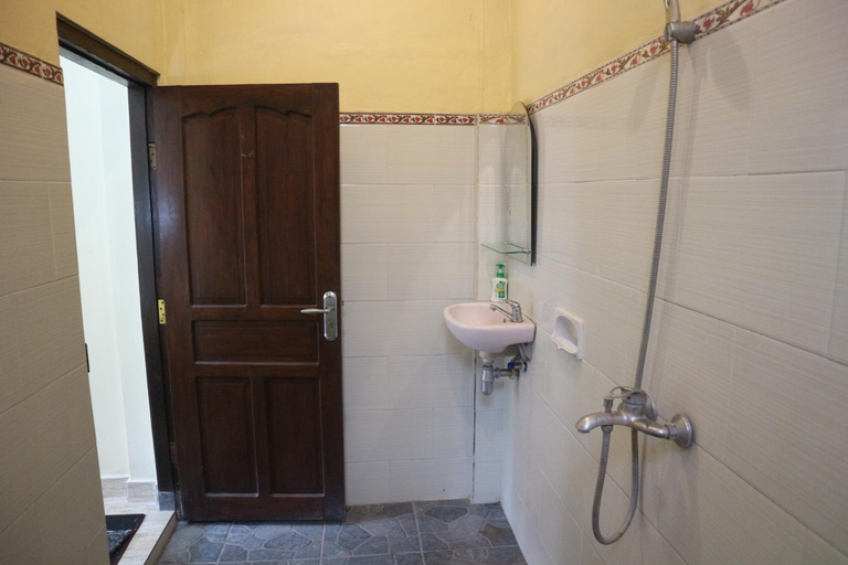 Bathroom 2, Sudana Homestay Ubud, Gianyar